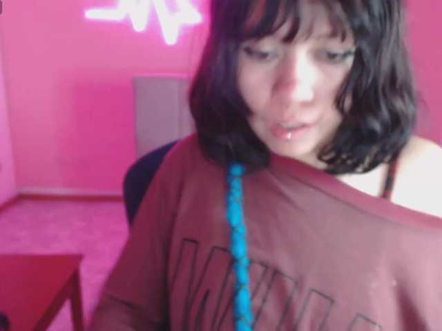 violetdreams-1 live webcam show