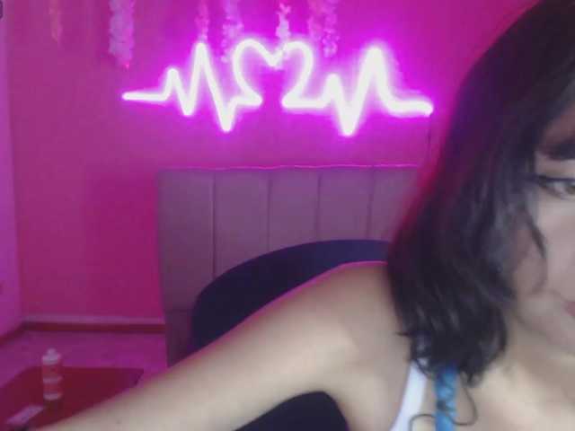 violetdreams-1 live cam on BongaCams