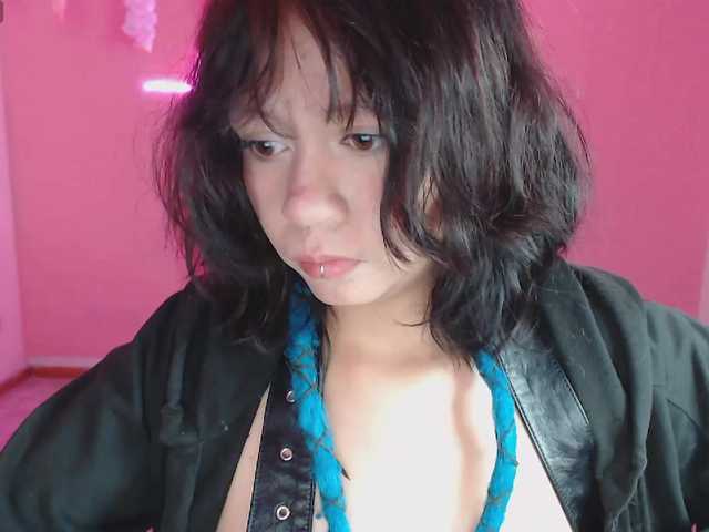 violetdreams-1 live webcam show