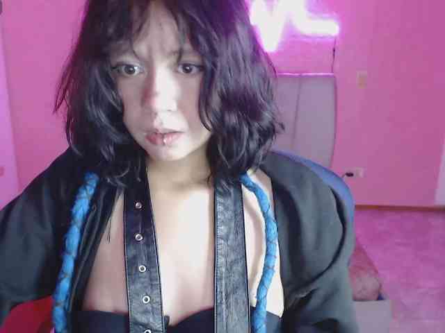 violetdreams-1 webcam