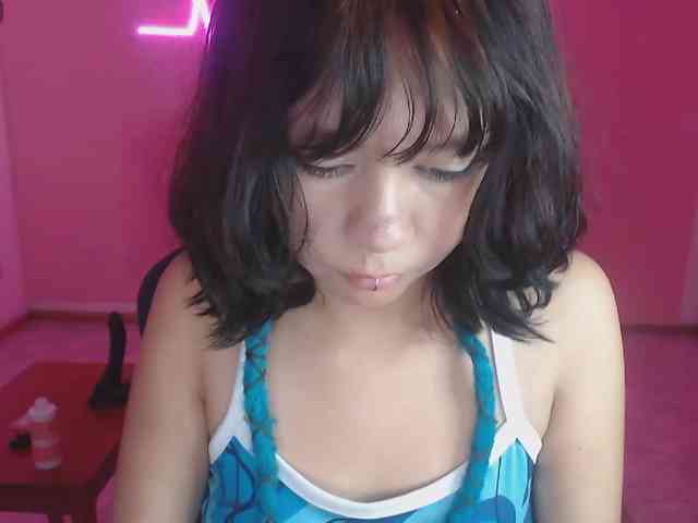 violetdreams-1 webcam