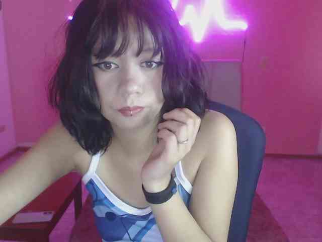 violetdreams-1 webcam