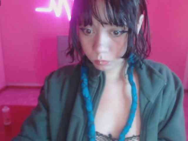 violetdreams-1 Live Webcam on BongaCams