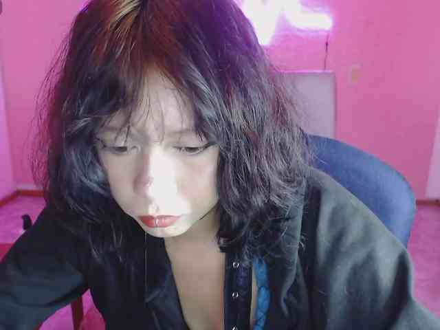 violetdreams-1 webcam
