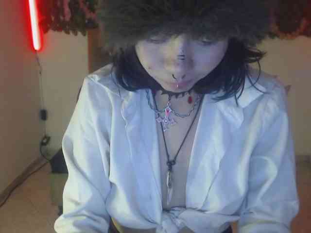 violetdreams-1 webcam