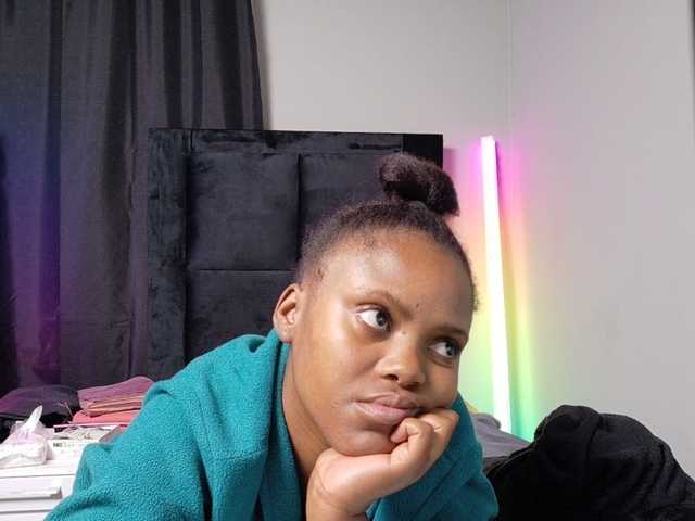 SavageTyra live cam on BongaCams