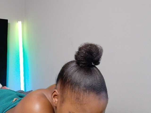 SavageTyra live cam on BongaCams