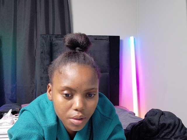 SavageTyra live cam on BongaCams