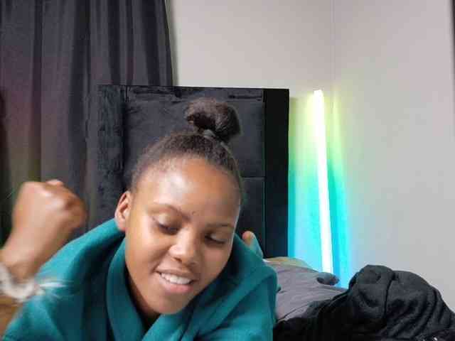 SavageTyra webcam