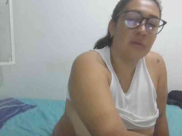 Lola-fire69 webcam
