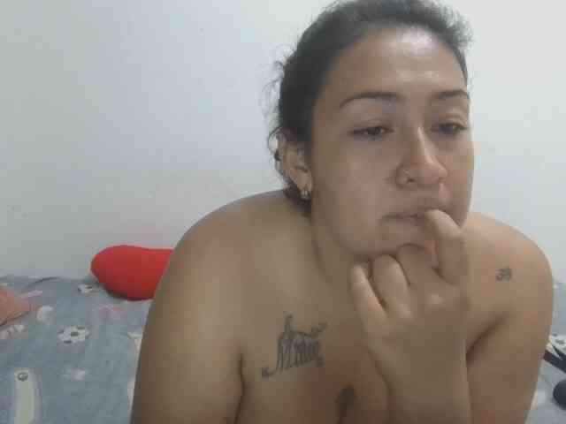 Lola-fire69 webcam