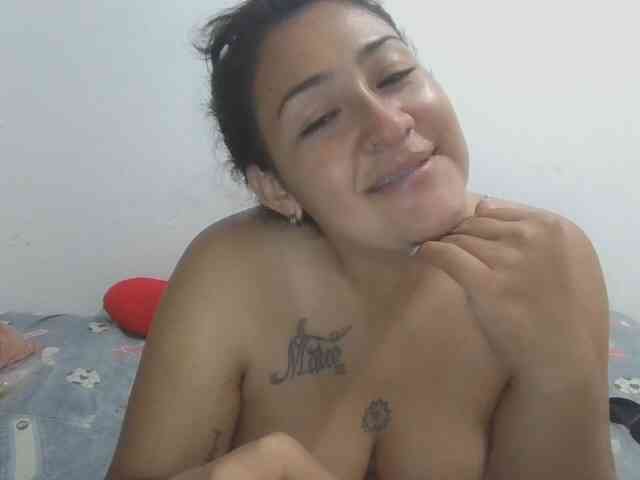 Lola-fire69 webcam