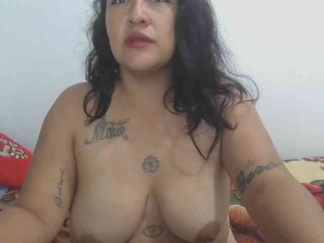 Lola-fire69 webcam