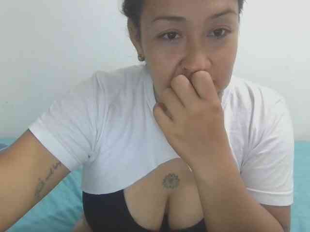 Lola-fire69 webcam