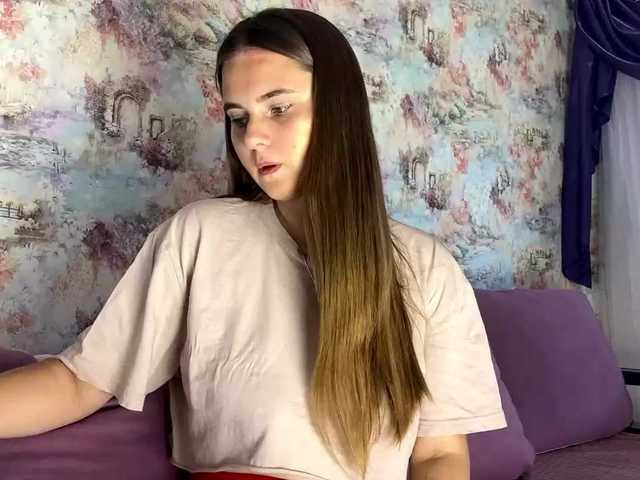 IrisFox live cam on BongaCams