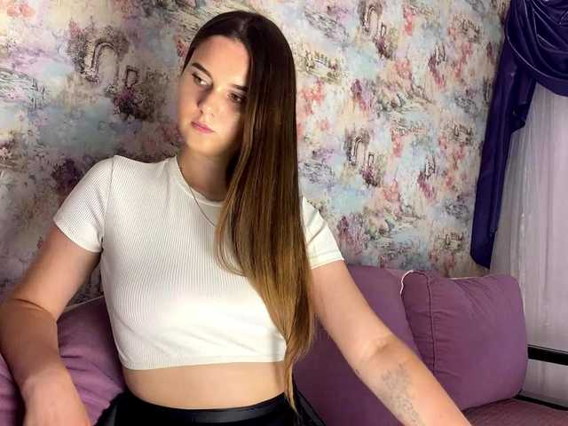 IrisFox live cam on BongaCams