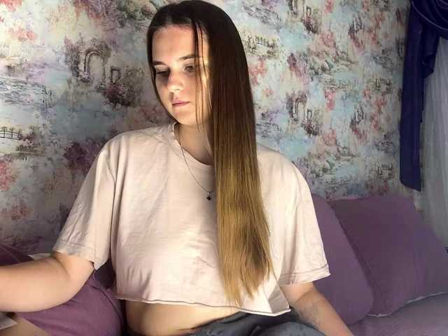 IrisFox live cam on BongaCams