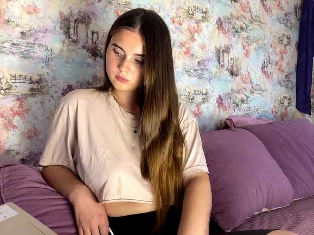 IrisFox live cam on BongaCams