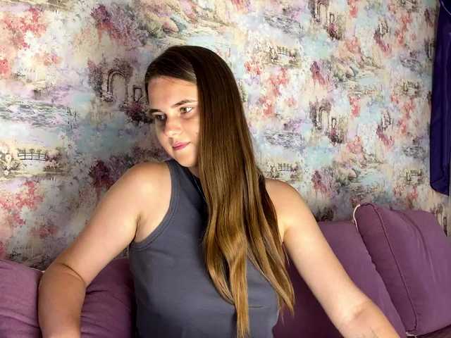 IrisFox live cam on BongaCams