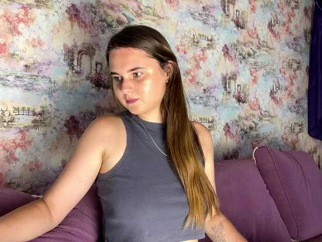IrisFox live cam on BongaCams
