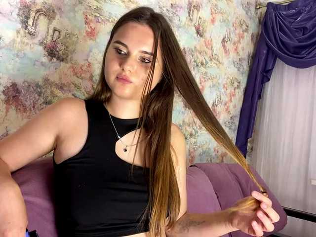 IrisFox live cam on BongaCams