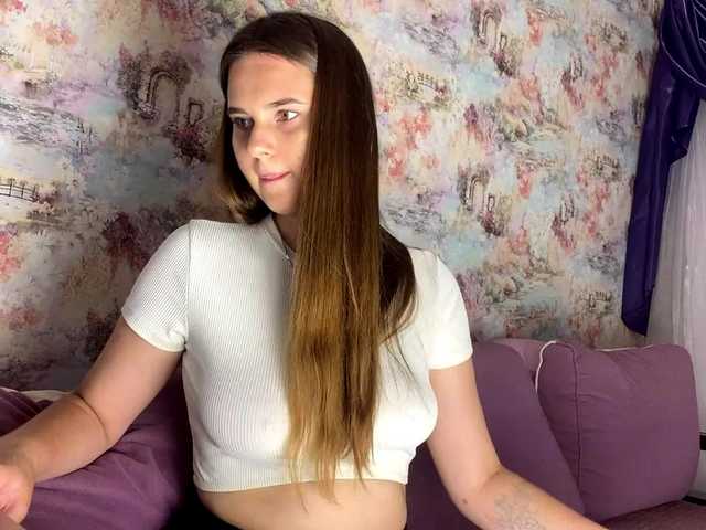 IrisFox live cam on BongaCams
