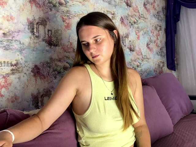 IrisFox live cam on BongaCams