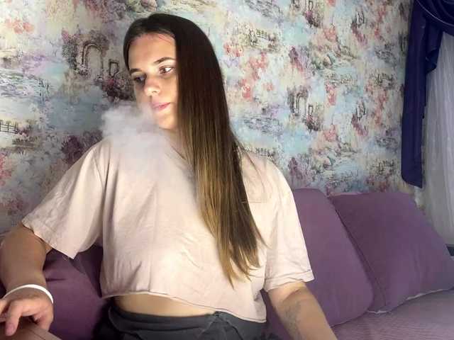 IrisFox live cam on BongaCams