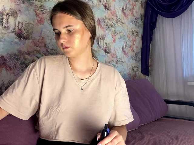 IrisFox live cam on BongaCams