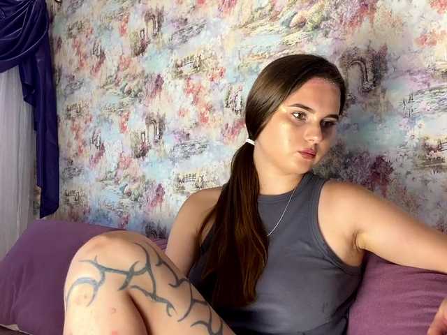 IrisFox live cam on BongaCams