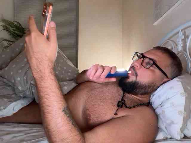 Bear-BE Sex Cam Show