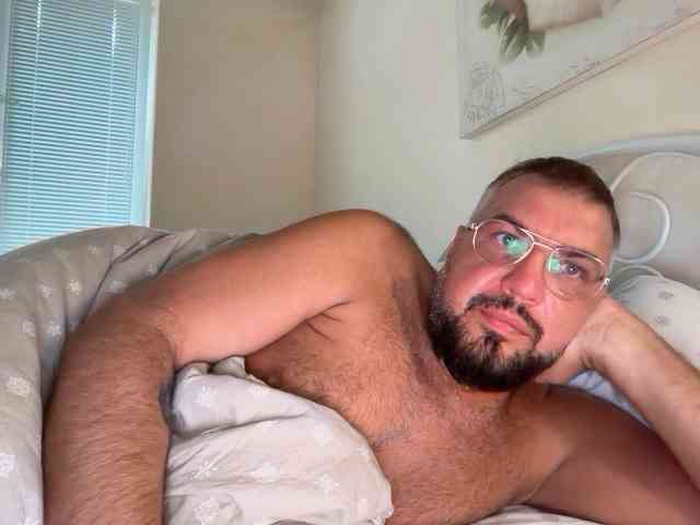 Bear-BE Sex Cam Show