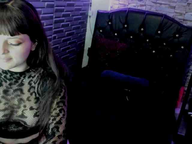 kloe-owen webcam