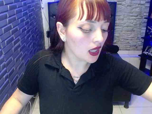 kloe-owen webcam