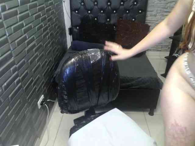 kloe-owen webcam