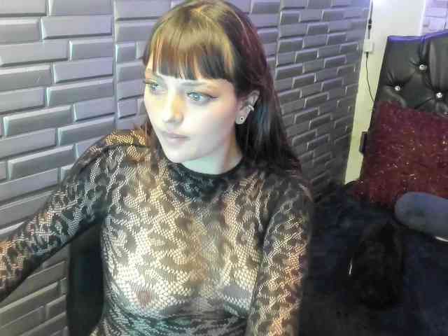 kloe-owen webcam