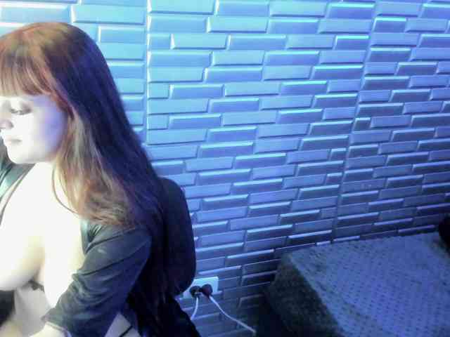 kloe-owen webcam