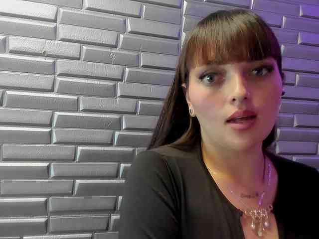 kloe-owen webcam