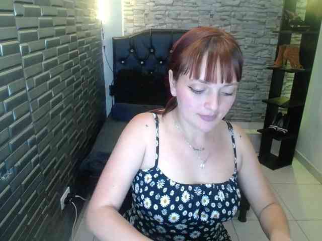 kloe-owen webcam