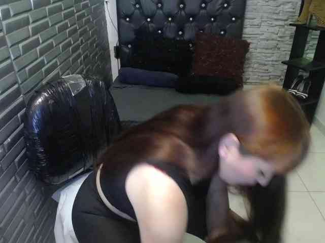 kloe-owen webcam
