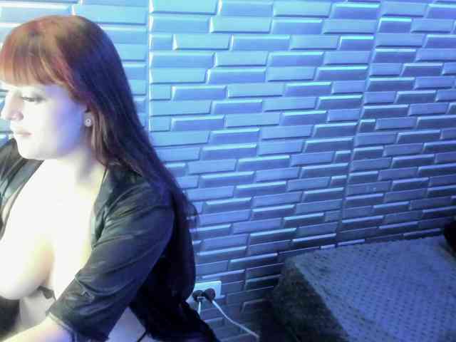 kloe-owen webcam