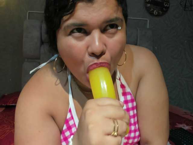 Brithany-adams live webcam show