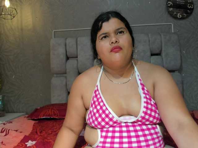 Brithany-adams live webcam show
