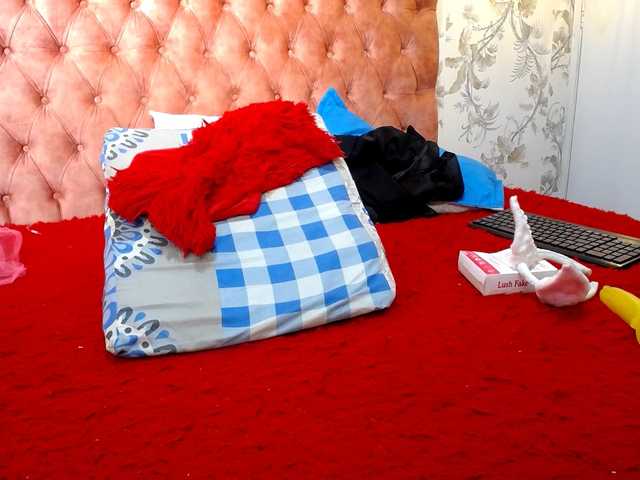 Brithany-adams live webcam show
