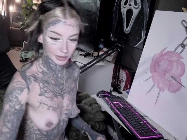 Bambitatted live cam on BongaCams
