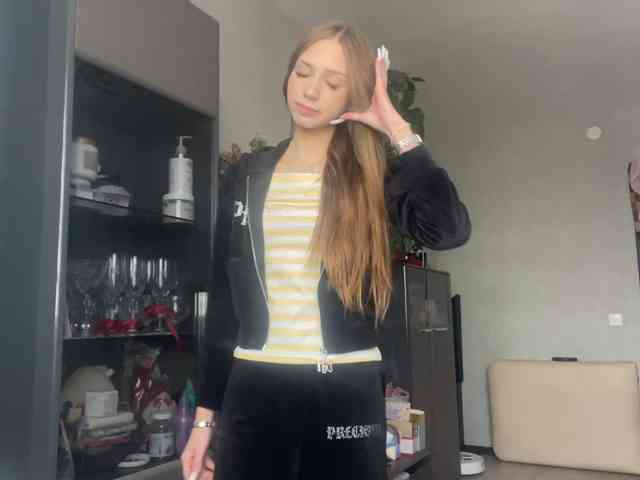 Modèle: SofiaTanna