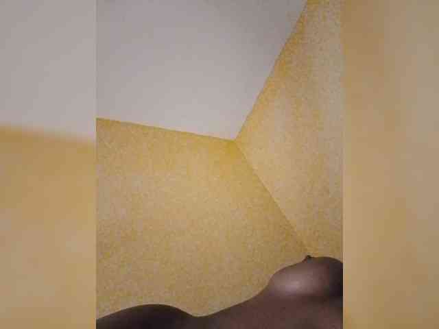 Lustylunna webcam
