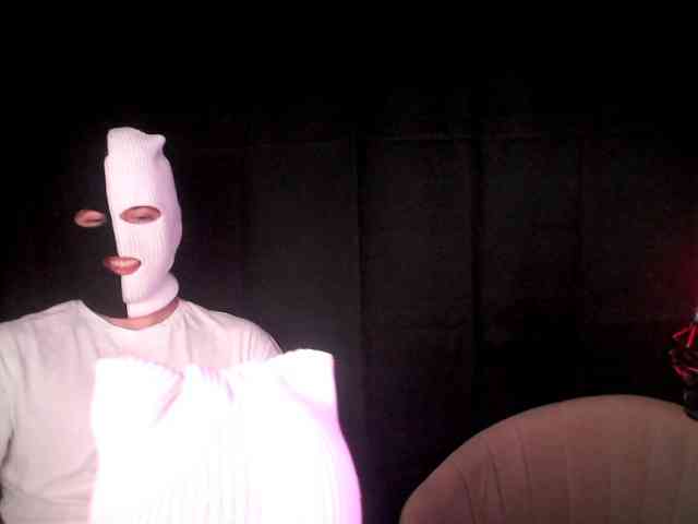 Nik-Luna Sex Cam Show