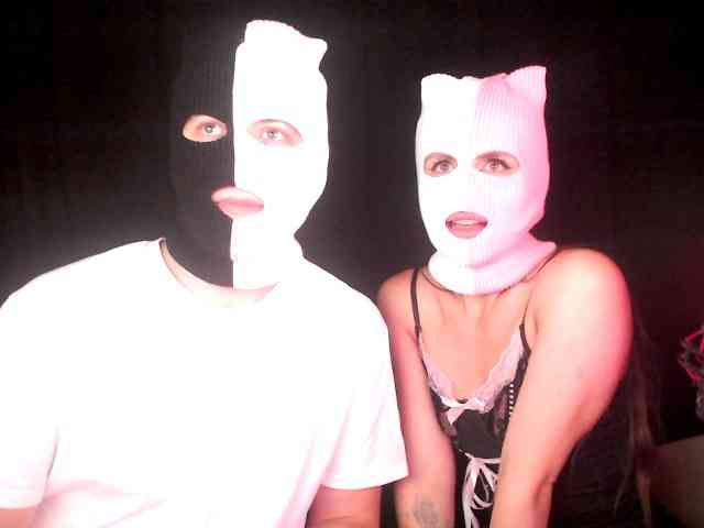 Nik-Luna Sex Cam Show
