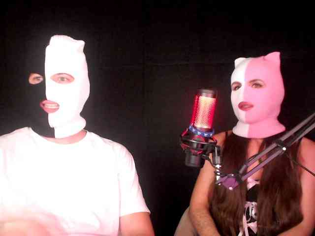Nik-Luna Sex Cam Show